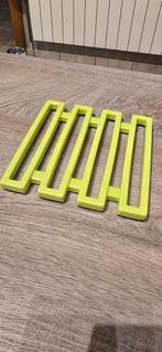 Lot de dessous de plat, Enlèvement