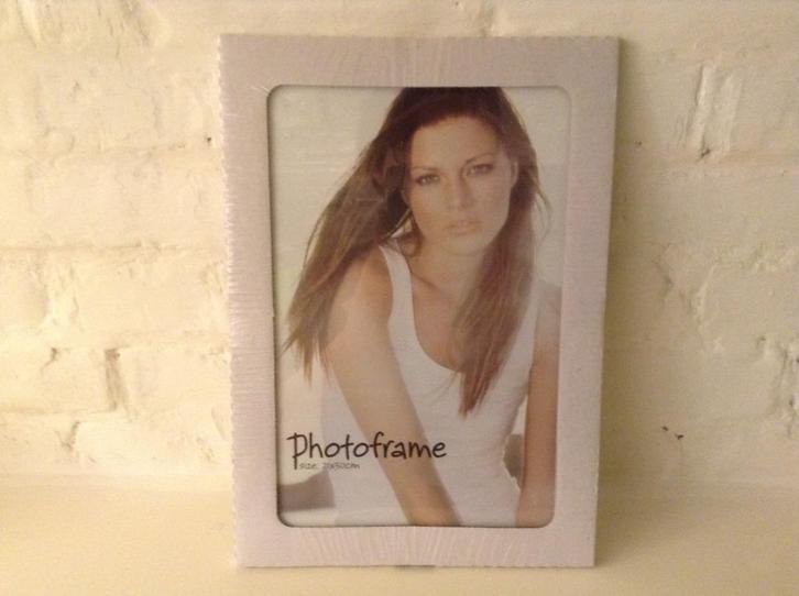 Cadre photo sans cadre mais avec clips en fer 21x30cm, Maison & Meubles, Accessoires pour la Maison | Cadres, Neuf, Enlèvement ou Envoi
