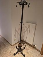 Mooie gietijzeren kapstok, Ophalen