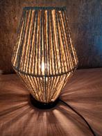 Tafellamp     met gratis  lamp in beiden nieuw, Huis en Inrichting, Lampen | Tafellampen, Ophalen of Verzenden, Zo goed als nieuw