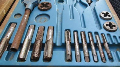 Draadsnij en tap gereedschap niet compleet 40€, Doe-het-zelf en Bouw, Gereedschap | Handgereedschap, Gebruikt, Ophalen