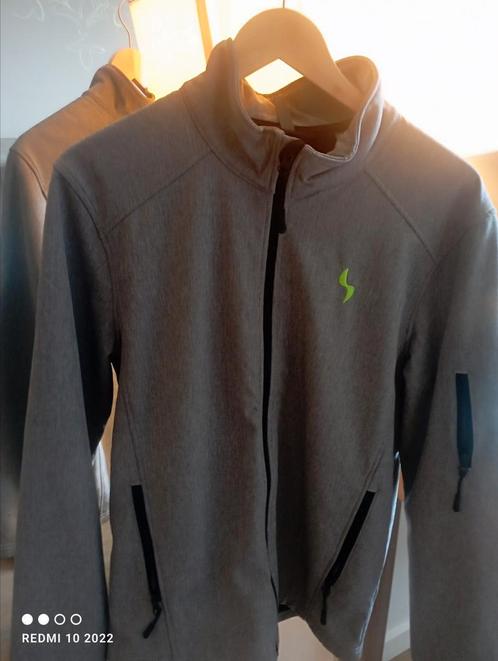 Veste Kariban taille M+ t shirt Decatlon warmplus tail M, Kleding | Heren, Overige Herenkleding, Zo goed als nieuw, Ophalen of Verzenden