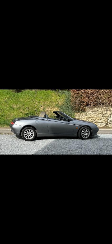 Alfa spider gtv  916, Autos, Alfa Romeo, Particulier, Spider, ABS, Airbags, Air conditionné, Bluetooth, Verrouillage central, Air conditionné automatique