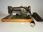 Machine à coudre, Antiek en Kunst, Antiek | Naaimachines, Ophalen