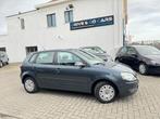 Volkswagen Polo 1.2i Benzine - CarPlay - * 1 JAAR GARANTIE *, Auto's, Voorwielaandrijving, Gebruikt, Zwart, 1198 cc