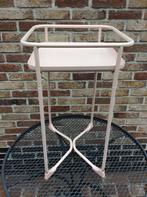 BIJZETTAFELTJE ZO GOED ALS NIEUW, Enlèvement ou Envoi, Moins de 55 cm, Carré, 45 à 60 cm