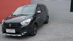 DACIA LODGY STEPWAY 1.2TCE  PAS MAL D'OPTION, Auto's, Stof, Euro 6, 1198 cc, Lodgy