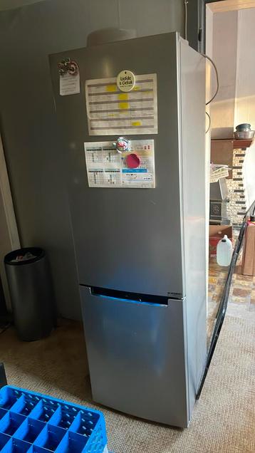 Combi frigo diepvriezer, Enlèvement, Comme neuf