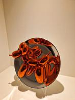 Balloon dog orange, Ophalen