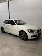 BMW 116d automaat gekeurd voor verkoop!, Auto's, Automaat, 1 Reeks, Zwart, Wit