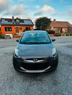 Hyundai ix20  1,4 crdi 2011 diesel, Auto's, Hyundai, Euro 5, Stof, 4 cilinders, Beige