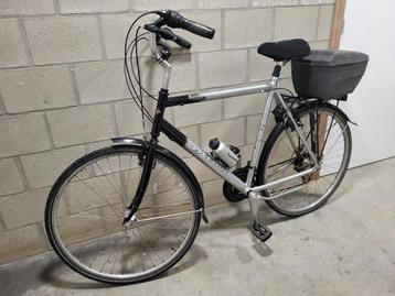 Herenfiets 28inch beschikbaar voor biedingen