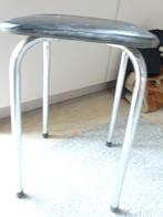 3 tabouretjes om op te renoveren, Enlèvement, Utilisé