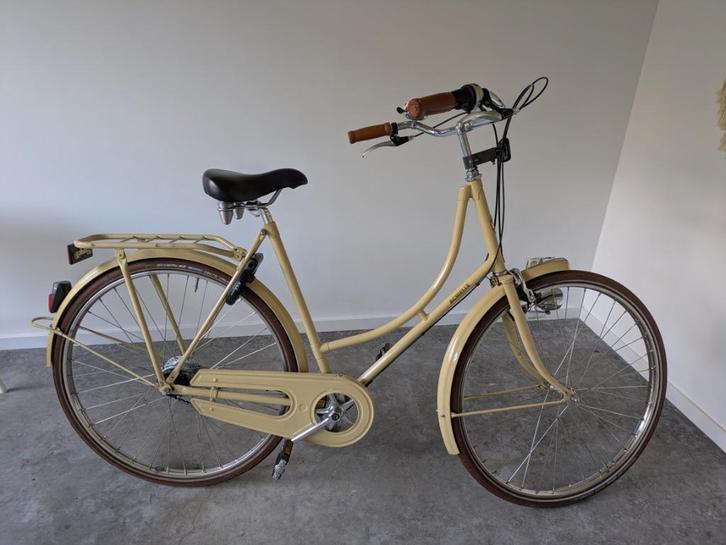 Damesfiets Achielle, Fietsen en Brommers, Fietsen | Dames | Damesfietsen, Gebruikt, Overige merken, Versnellingen, 56 cm of meer