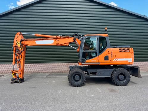 Doosan DX 170 W (bj 2013), Zakelijke goederen, Machines en Bouw | Kranen en Graafmachines, Graafmachine