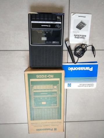 Vintage casettedeck Panasonic  beschikbaar voor biedingen