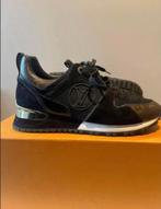 Louis Vuiton Run Away Trainers, Kleding | Dames, Schoenen, Sneakers, Louis Vuitton, Zo goed als nieuw, Zwart