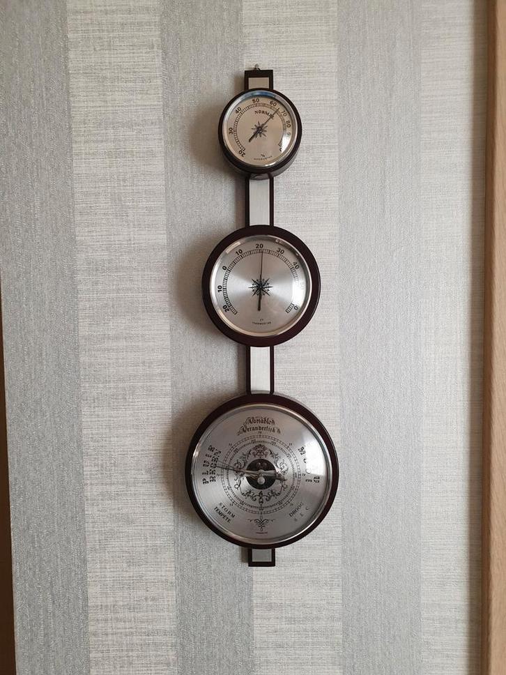 Wandweerstation met barometer, thermometer en hygrometer., Huis en Inrichting, Woonaccessoires | Wanddecoraties, Gebruikt, Ophalen