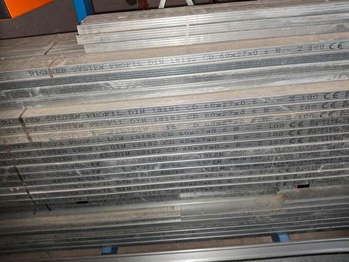 gyproc profiel 60x27x4000 18182 plafondprofiel, Doe-het-zelf en Bouw, IJzerwaren en Bevestigingsmiddelen, Nieuw, Ophalen of Verzenden