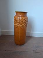 Vintage vaas Bay W.Germany model 750 bruin, Antiek en Kunst, Ophalen of Verzenden