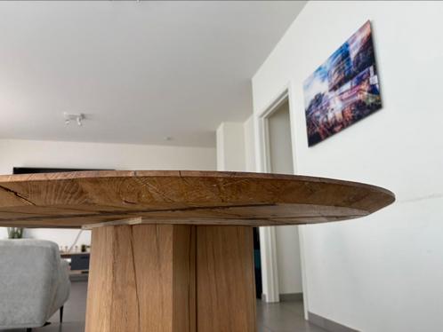 Massieve ronde design eiken tafel – Belgisch vakwerk, Huis en Inrichting, Tafels | Eettafels, Gebruikt, Eikenhout, Ophalen