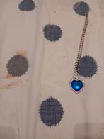 Chaine coeur bleu strass, Bijoux, Sacs & Beauté, Boucles d'oreilles, Enlèvement ou Envoi, Comme neuf, Bleu