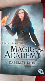 Magic academy, Ophalen of Verzenden, Zo goed als nieuw, Rachel E carter
