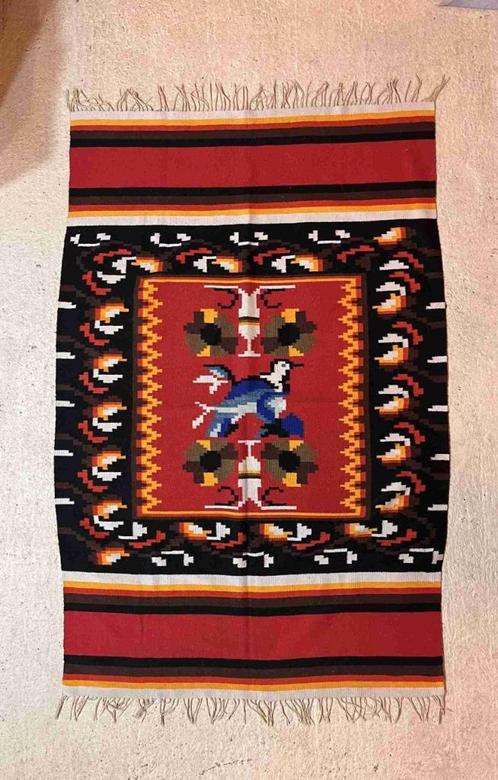 Kleurrijk Mexicaans kleed mythische afbeeldingen 199/132, Huis en Inrichting, Woonaccessoires | Plaids en Woondekens, Ophalen of Verzenden