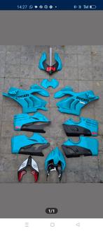 Carénage piste Ducati v4, Motoren, Motoren | Ducati, Particulier