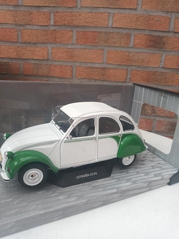 Citroen 3cv dolly   schaal 1.18.  beschikbaar voor biedingen