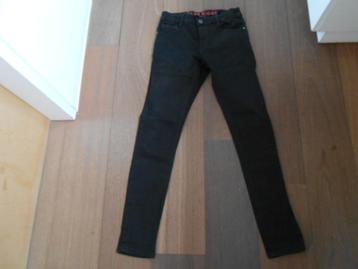 WE jeans jongen 15 jaar zwart prima staat beschikbaar voor biedingen