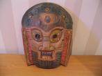 Afrikaans masker, Ophalen