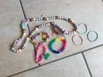 16 ARMBANDEN-HALSKETTINGEN-VERSCHILLENDE CREATIES VOOR KINDE, Antiek en Kunst, Ophalen of Verzenden