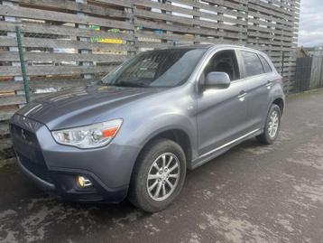 Mitsubishi ASX 1.8diesel 2012, Auto's, Mitsubishi, Euro 5, Zwart, 4 cilinders, 5 deurs