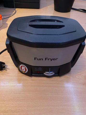fritel fun fryer 1200 beschikbaar voor biedingen