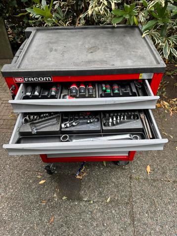 Gevulde Facom Chrono XL gereedschapswagen beschikbaar voor biedingen