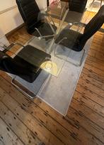Table en verre 6 personnes avec 4 chaises cuir matelassé, Maison & Meubles, Enlèvement