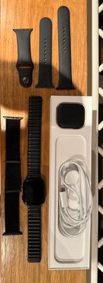 Apple Watch serie 7 + 1 lederen band, Handtassen en Accessoires, Smartwatches, Ophalen of Verzenden, Apple, IOS, Zo goed als nieuw