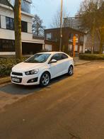 Chevrolet aveo 1.4 benzine, Auto's, Chevrolet, Aveo, Wit, Handgeschakeld, Particulier