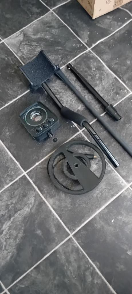 Metaaldetector met LED-indicator 300 cm, Hobby en Vrije tijd, Metaaldetectors, Nieuw, Meer dan 30 cm, Overige merken, Discriminatie metaaldetectie