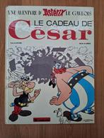 Astérix: Le cadeau de César - 1974, Boeken, Gelezen, Ophalen, Goscinny - Uderzo, Eén stripboek