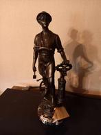 Statue en bronze, Enlèvement ou Envoi