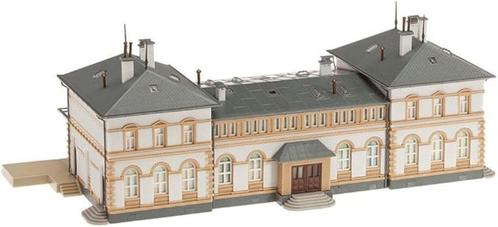 Faller | modelbouw | treinstation Karlsberg | diorama, Hobby en Vrije tijd, Modelbouw | Figuren en Diorama's, Nieuw, Diorama, Verzenden