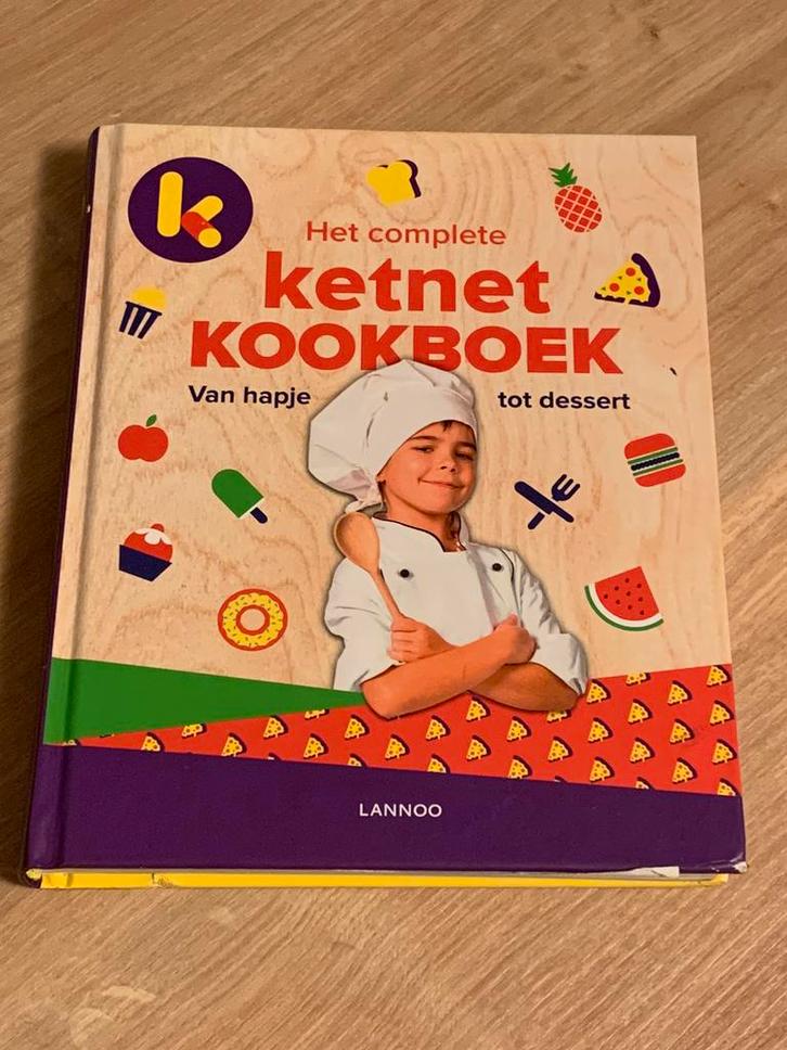 Sabrina Crijns - Het complete Ketnet kookboek, Boeken, Kinderboeken | Jeugd | onder 10 jaar, Zo goed als nieuw, Ophalen of Verzenden