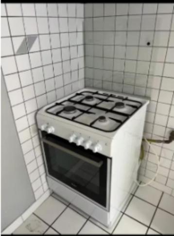 Oven 120€ beschikbaar voor biedingen