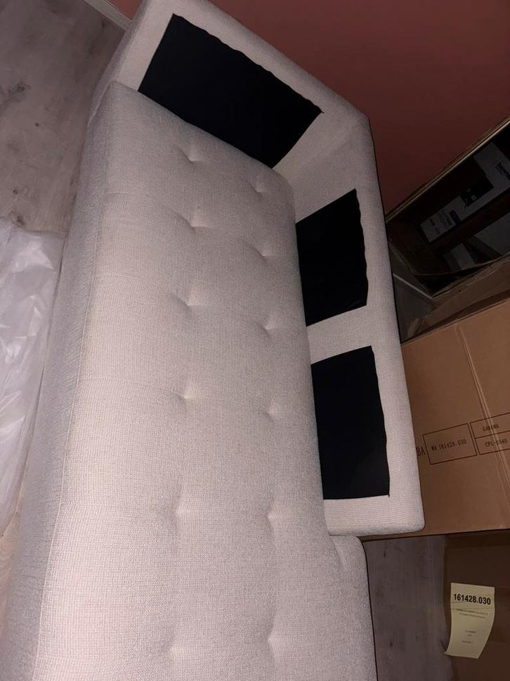 Canapé GARAMA, Huis en Inrichting, Zetels | Zetels, Nieuw, Hoekbank, Vierpersoons of meer, Minder dan 150 cm, 75 tot 100 cm, Stof