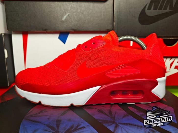 Nike Air Max 90 Ultra FlyKnit 'Bright Crimson' EU42.5 2017, Kleding | Heren, Schoenen, Gedragen, Sneakers, Overige kleuren, Ophalen of Verzenden