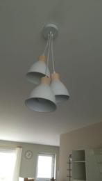 Lampe suspendue : Pendule à trois lumières, Métal, Enlèvement, 50 à 75 cm, Neuf