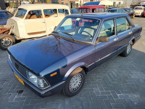 Fiat 132 ARGENTA 120 I.E 4 deurs, Auto's, Fiat, Bedrijf, Metaalkleur, Benzine, Berline, Handgeschakeld, Blauw, Overige kleuren