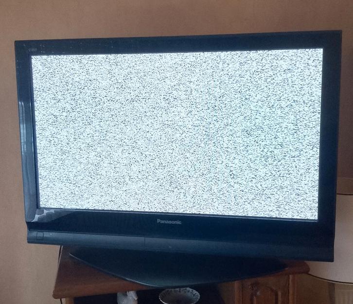 TV Panasonic met afstandbediening (incl. batterijen), TV, Hi-fi & Vidéo, Télévisions vintages, Comme neuf, 80 à 100 cm, Panasonic